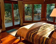 Hotel Bushwillow Collection (Hluhluwe, South Africa)