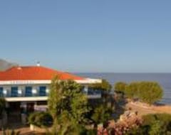 Khách sạn Hotel Akrogiali (Kyparissia, Hy Lạp)