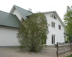 Khách sạn Willipu (Alatskivi, Estonia)