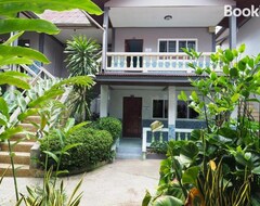 Khách sạn Me Mee Place & Tour Krabi (Krabi, Thái Lan)