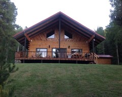 Hele huset/lejligheden Secluded Glacier Meadow Log Home $280.00-$400.00 Per Night (Essex, USA)