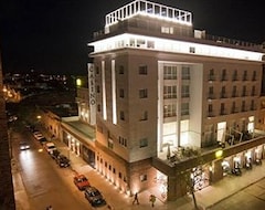 Khách sạn Salto Hotel & Casino (Salto, Uruguay)