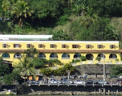 Colonial Hotel (Ilhabela, Brazil)