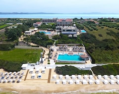 Pomegranate Wellness Spa Hotel (Nea Moudania, Greece)