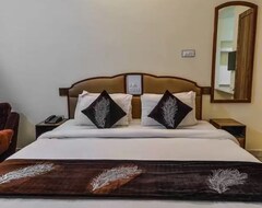 Khách sạn OYO 14814 Hotel Vinayak (Udaipur, Ấn Độ)
