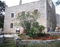 Cijela kuća/apartman Mikis Castle (Pirgos Dirou, Grčka)