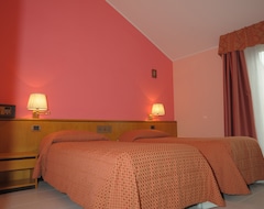 Hotel Le Gronde (Cava Manara, Italien)