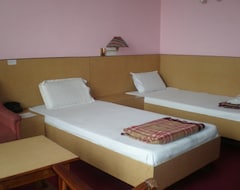 Khách sạn Meera Inn Deluxe (Kanpur, Ấn Độ)