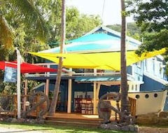 Otel Arcadia Beach Guest House (Magnetic Island, Avustralya)
