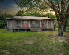 Casa/apartamento entero Retreat In Fully Furnished Country Cottage Minutes From Canton, Tx (Mineola, EE. UU.)