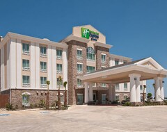 Holiday Inn Express Hotel and Suites Pearsall, an IHG Hotel (Pearsall, EE. UU.)
