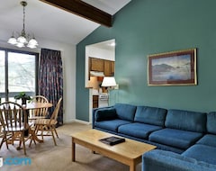 Hotel Cedarbrook Queen Suite 203 (Killington, USA)