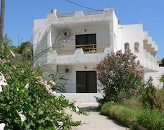 Hotel Agathi Studios (Charaki, Grecia)