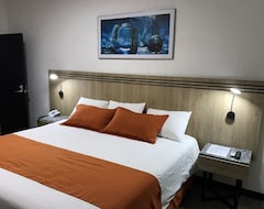 Hotelli Hotel Mar Azul (Manta, Ecuador)