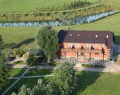 Casa/apartamento entero Pensjonat Na Wzgorzu (Jeleniewo, Polonia)
