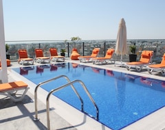 Ξενοδοχείο Sky Roof Hotel (Λευκωσία, Κύπρος)