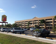Hotel Super 8 Fort Myers (Fort Myers, USA)