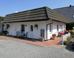 Khách sạn Zingster Ostseeklause (Zingst, Đức)