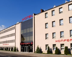 Khách sạn Hotel Borowiecki (Łódź, Ba Lan)