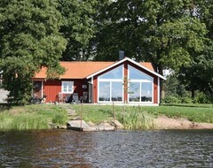 Cijela kuća/apartman Beautiful Cottage Just A Few Meters From The Lake (Vrigstad, Švedska)