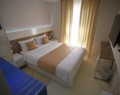 Hotel Rox (Modriča, Bosna i Hercegovina)