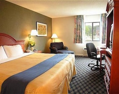 Khách sạn Quality Inn And Suites St Charles -West Chicago (Saint Charles, Hoa Kỳ)