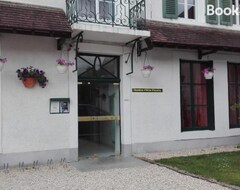 Bed & Breakfast Chambres Dhotes Daccolay (Accolay, Pháp)