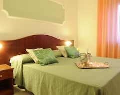 Hotel Grifone (Perugia, Italy)