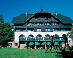 Hotel Apartmaji Triglav (Bohinj, Slovenia)