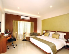 Otel Chrysoberyl And Convention Centre (Kottayam, Hindistan)