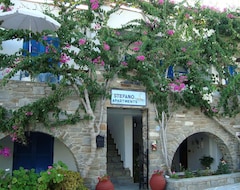 Hotel Stefano Apartments (Naoussa, Grækenland)
