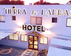 Hotel Tierra de Parras (Chillán, Chile)