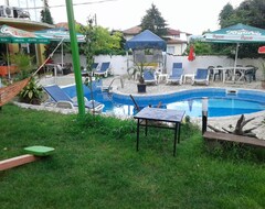 Khách sạn Draganovi Guest House (Kranevo, Bun-ga-ri)