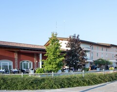Otel Podere Dell'Angelo (Pasiano di Pordenone, İtalya)