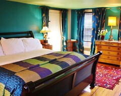 Hotel Moroccan Luxury Suites (Boston, USA)