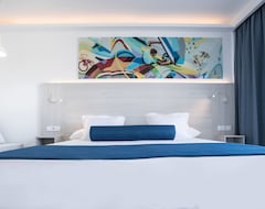 Apart Otel Corralejo Surfing Colors Hotel&Apartments (Corralejo, İspanya)