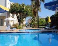 Huoneistohotelli Evilion hotel (Stalos, Kreikka)