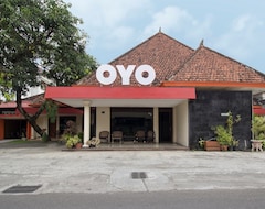 Khách sạn OYO 524 Makuta Hotel (Yogyakarta, Indonesia)