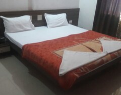 Khách sạn Green Plaza & Restaurant (Chittorgarh, Ấn Độ)