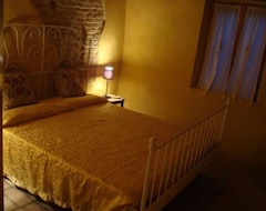 Bed & Breakfast Borghi della Rocca (Cartoceto, Ý)