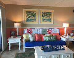 Hotel Oceanfront W Beach Access (Fernandina Beach, Sjedinjene Američke Države)
