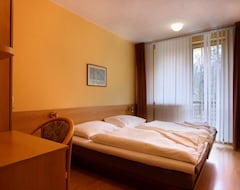 Khách sạn Global (Brno, Cộng hòa Séc)
