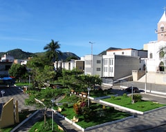Khách sạn Hotel Estrela de Minas (Mantena, Brazil)