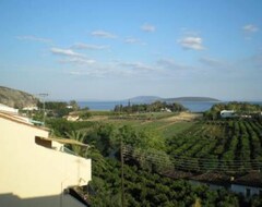 Toàn bộ căn nhà/căn hộ Christina Apartment, Fabulous Sea View, Minutes From The Beach. (Drepano, Hy Lạp)