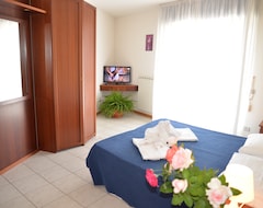 Aparthotel Residence Le Corniole (Arezzo, Italija)