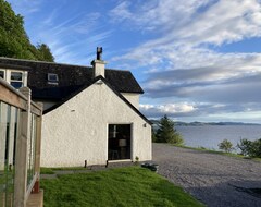 Entire House / Apartment Stunning Home In Benderloch, Oban With Sea View (Oban, United Kingdom)
