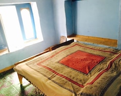Hotel Memoir Homes And Cafe (Kullu, India)