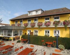 Khách sạn Hotel Hecht Garni (Ingolstadt, Đức)
