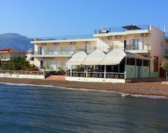 Khách sạn Artemis Hotel (Amarinthos, Hy Lạp)