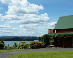 Khách sạn Waikare Cove (Russell, New Zealand)